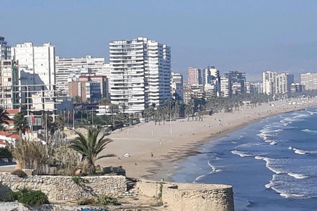 Ferienwohnung Espacioso Y Centrico Piso Con Zona Chill-Out Alicante Exterior foto