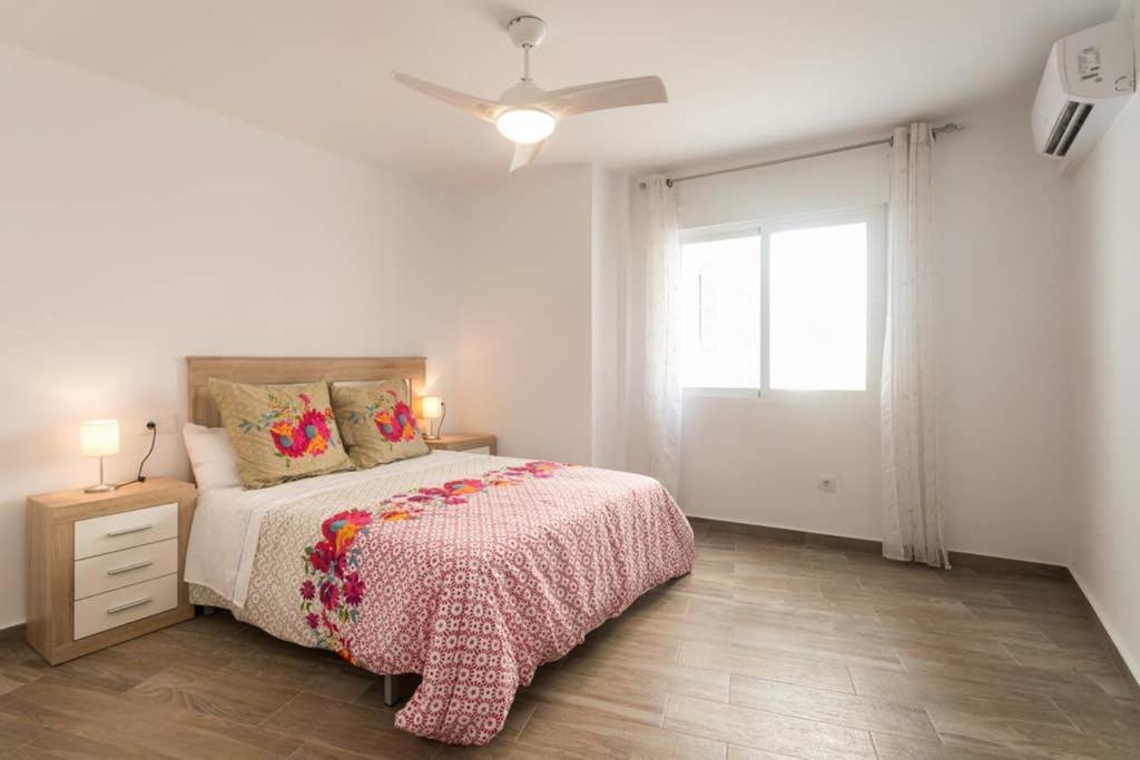 Ferienwohnung Espacioso Y Centrico Piso Con Zona Chill-Out Alicante Exterior foto